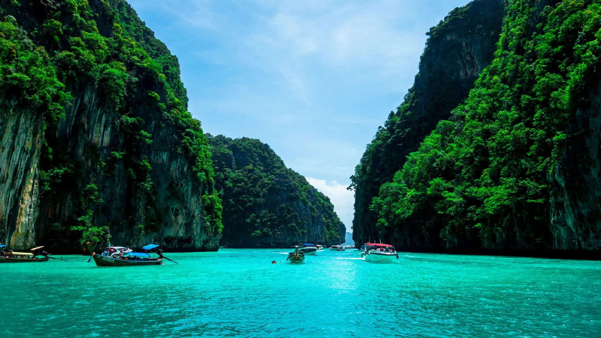 7 Most Beautiful Places To Visit In Thailand: A Traveler’s Paradise