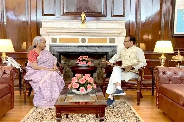 CM चौहान की केन्द्रीय वित्त मंत्री सीतारमण से भेंट