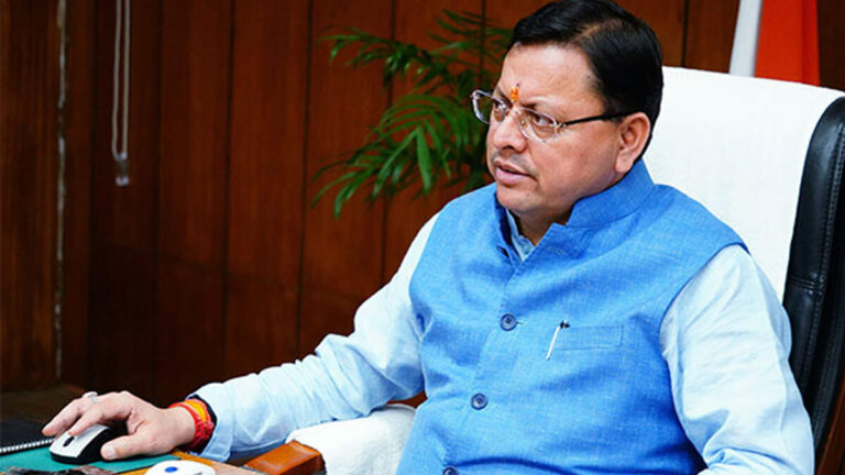 धामी सरकार का मास्टरस्ट्रोक, कैबिनेट की बैठक में लिए गए 11 बड़े फैसले 