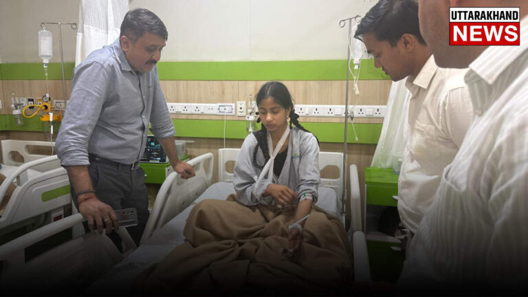 स्कूल से लौट रहे बच्चों की बस पलटी, 2 की मौत-14 घायल