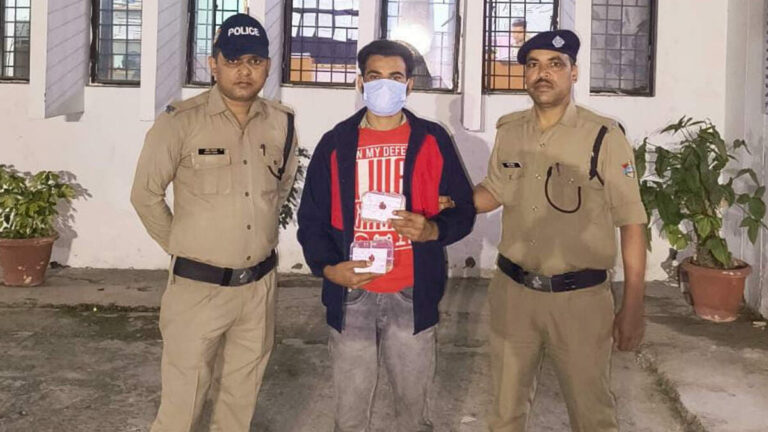 घर से गए थे तीर्थ यात्रा, पीछे से हो गई लाखों की चोरी! जानें पुलिस ने कैसे पकड़ा अपराधी