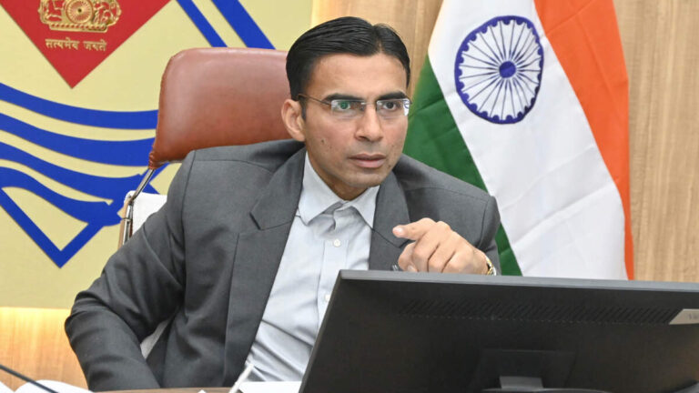 देहरादून में फर्जी तरीके से खरीदी गई 200 हेक्टेयर जमीन जब्त, 280 मामलों में ताबड़तोड़ कार्रवाई 