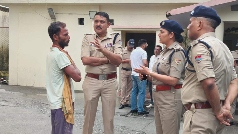 डोईवाला में मासूम की रहस्यमयी मौत! SSP ने परिवार से मिलकर दिलाया न्याय का भरोसा