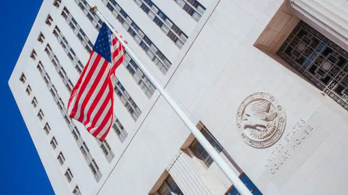 Trump DOJ denaturalization: 40 नागरिकों की नागरिकता रद्द करने की कार्रवाई; 'आधुनिक इतिहास का सबसे बड़ा प्रयास'